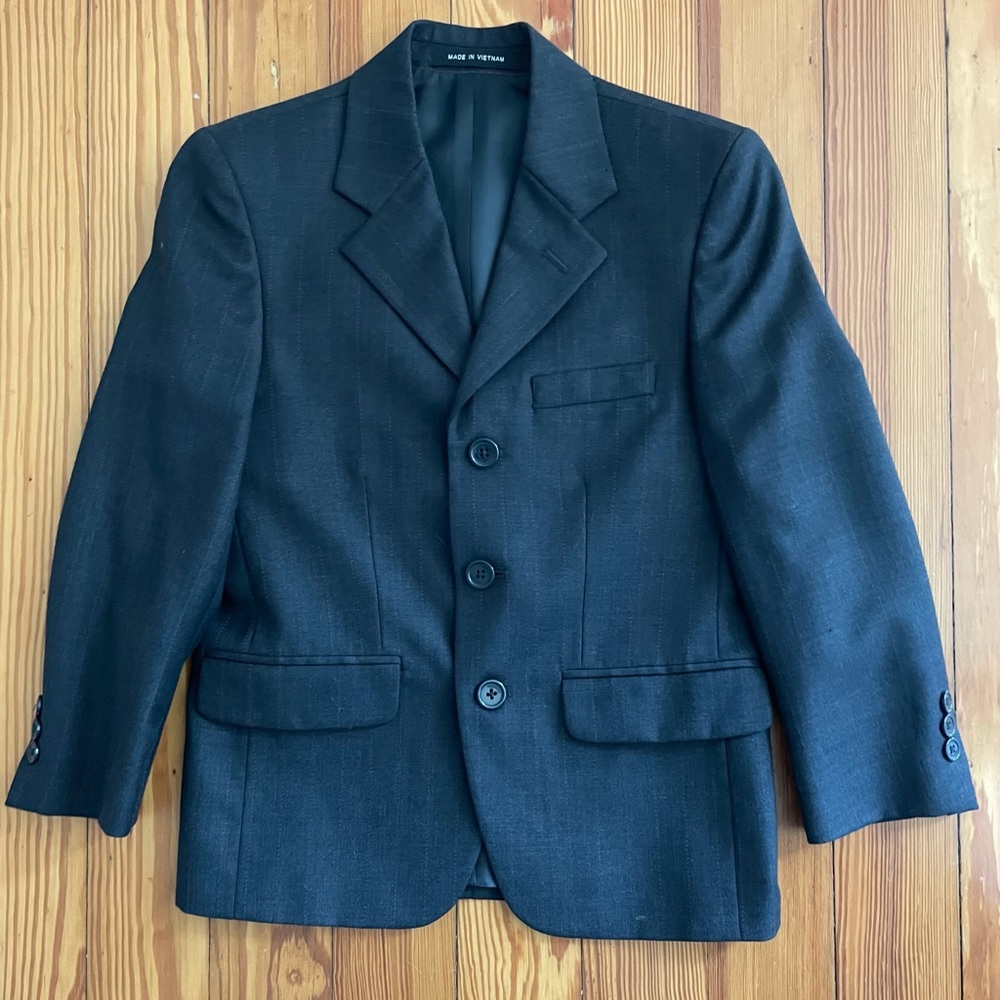 Andrew Fezza Dark Gray with Pinstripes Blazer, youth size 8R